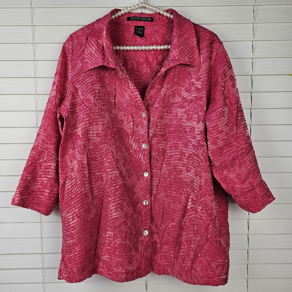 Scott Taylor Lightweight Blouse